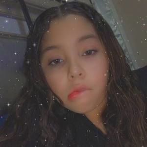 Meet your Posher, Alondra